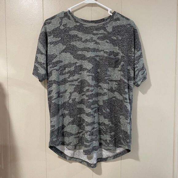 Thread & Supply Gray Camo Pocket Tee Shirt Women’s Medium Soft Lightweight Casua - Picture 1 of 5